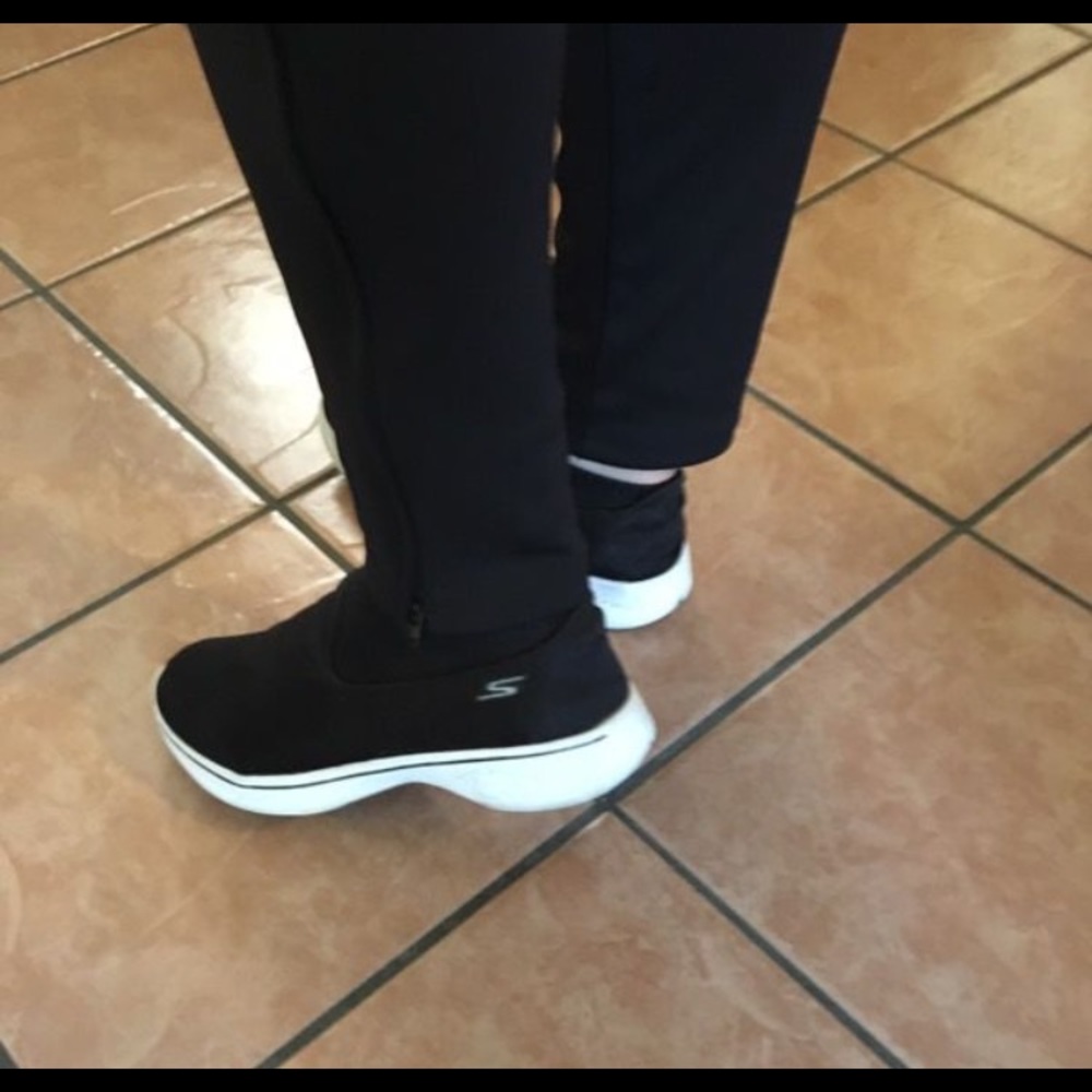 Skechers Max for women